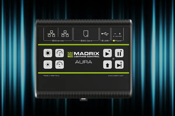 Новый центральный контроллер MADRIX AURA 32 Новый центральный контроллер MADRIX AURA 32